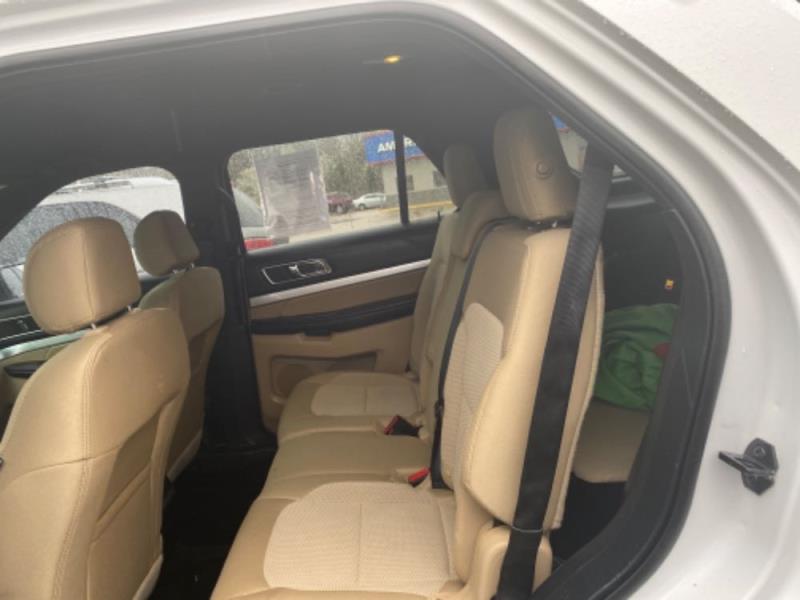 2016 Ford Explorer XLT's photo