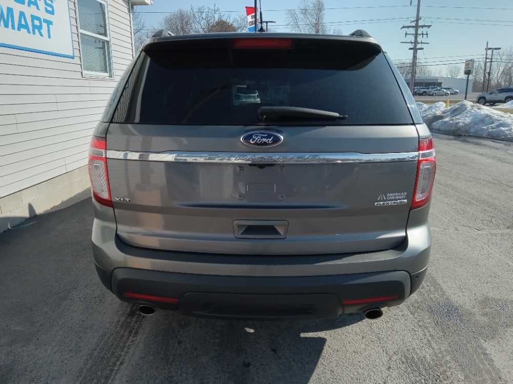 FORD EXPLORER XLT