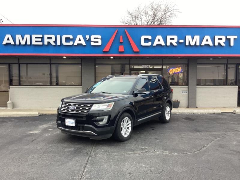 2017 Ford Explorer XLT's photo