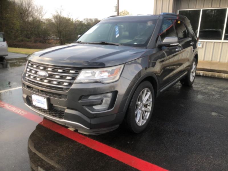 2017 Ford Explorer Limited's photo
