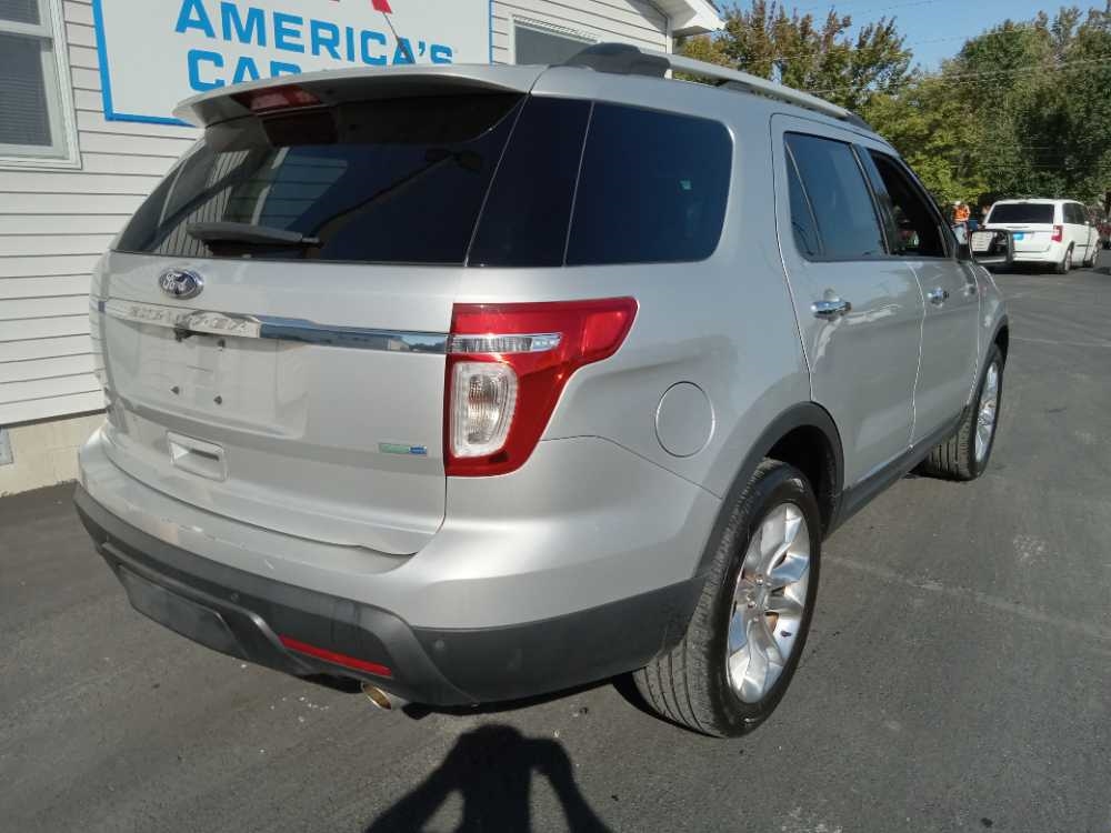 FORD EXPLORER XLT