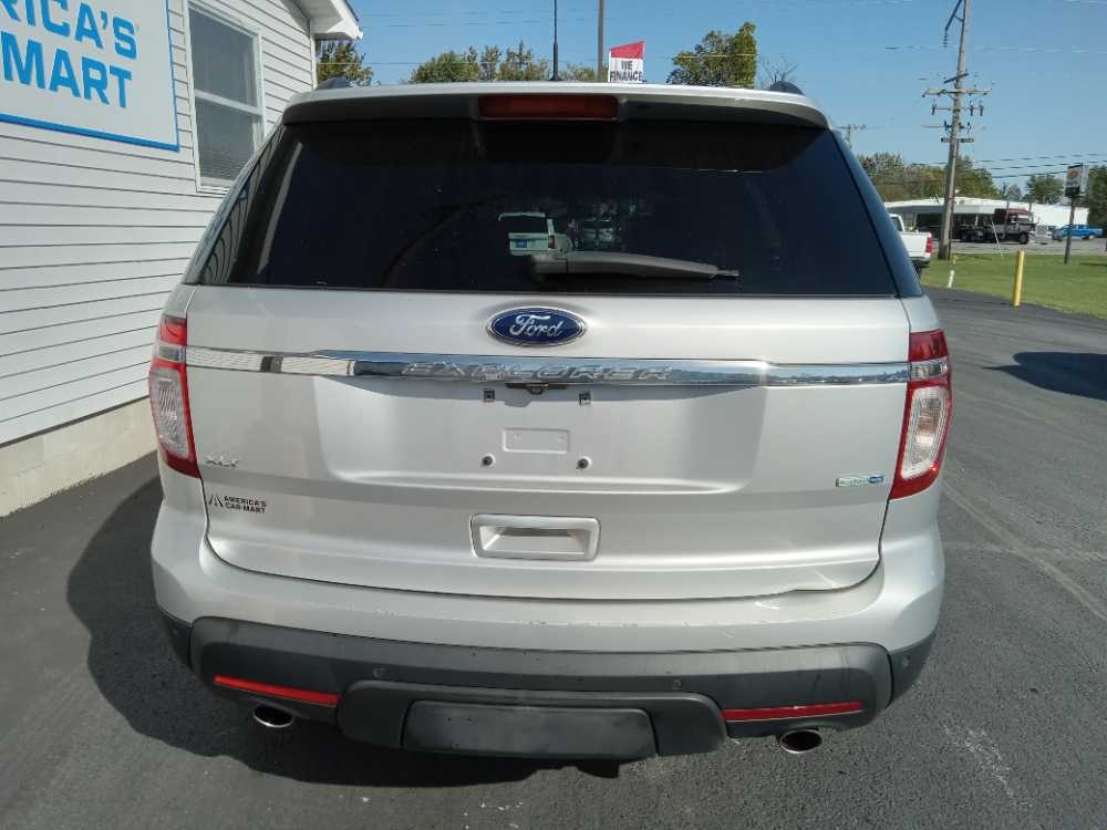 FORD EXPLORER XLT