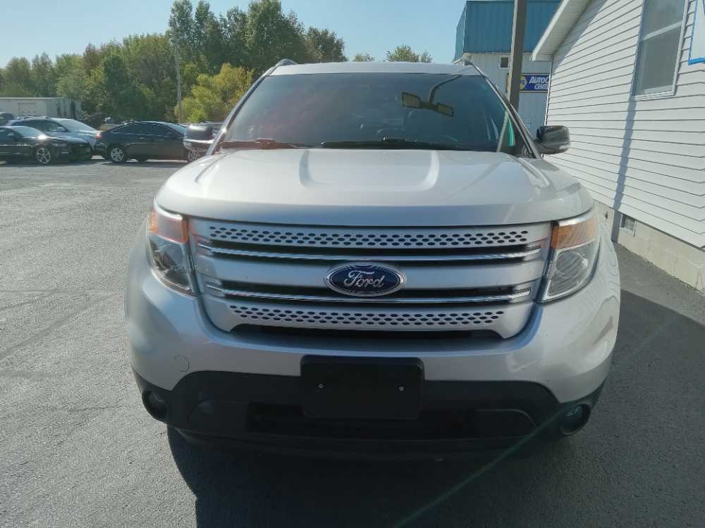 FORD EXPLORER XLT