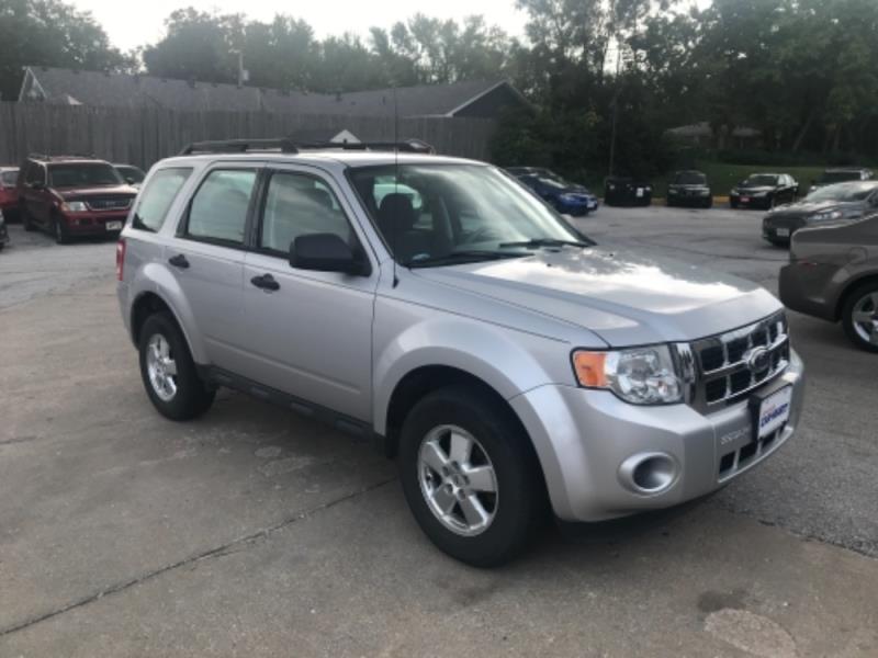 Ford Escape - America's Car-Mart