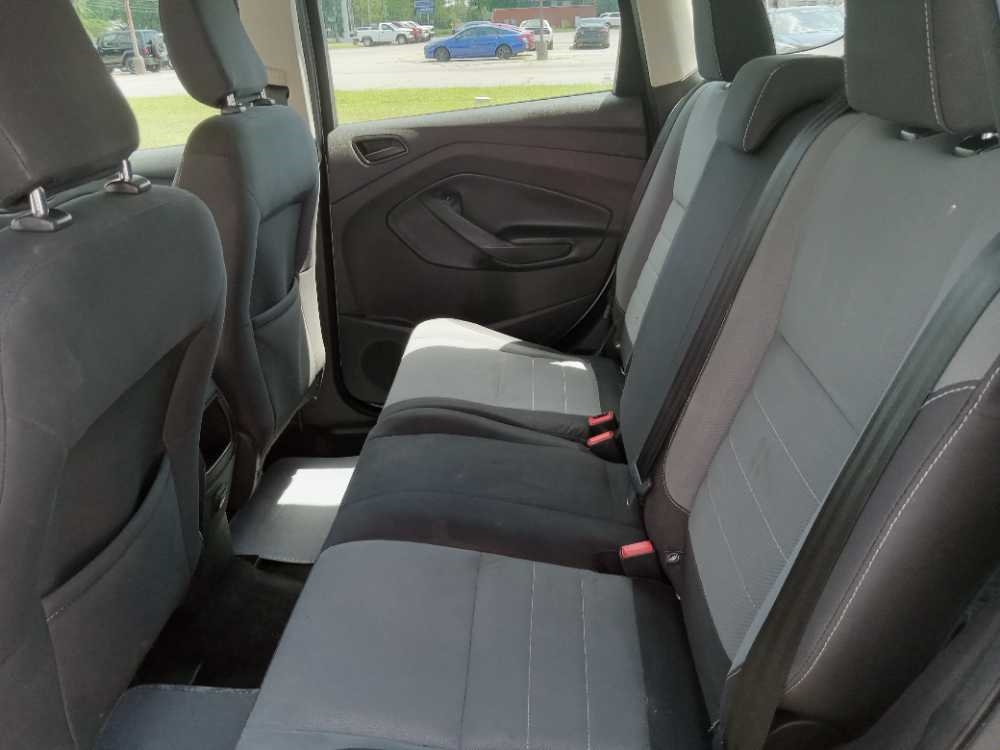 FORD ESCAPE S