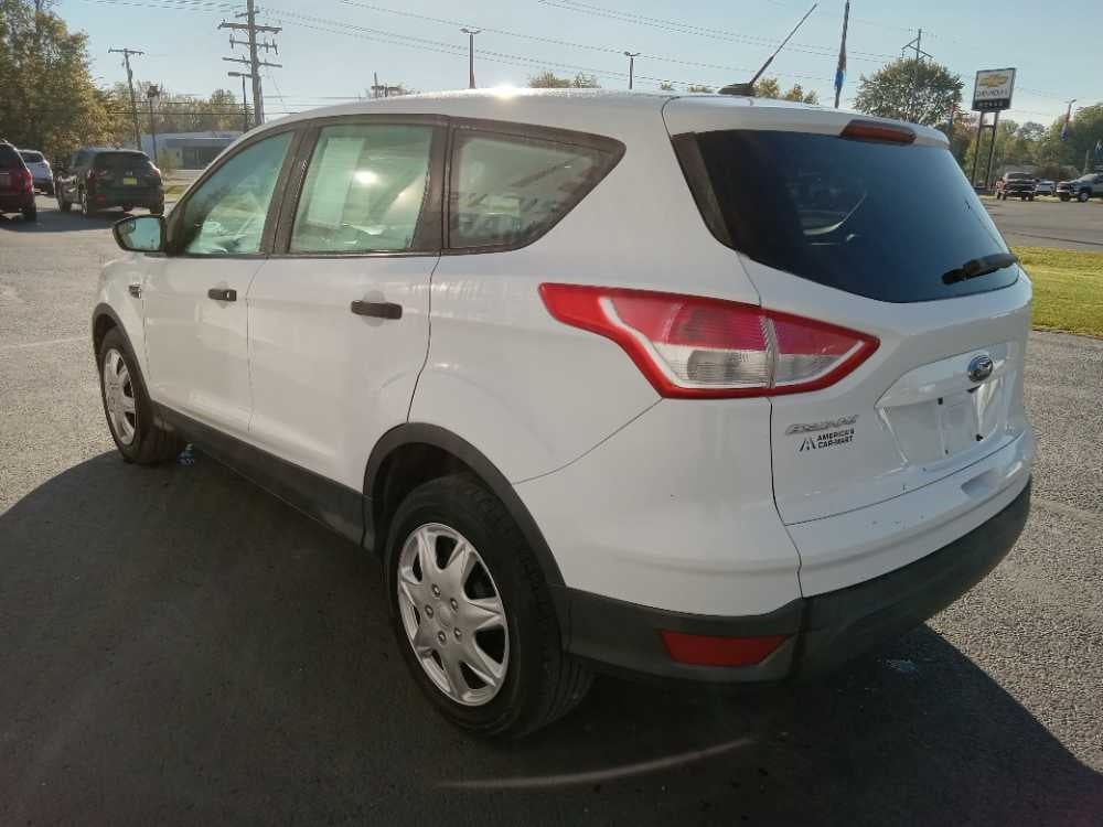 FORD ESCAPE S