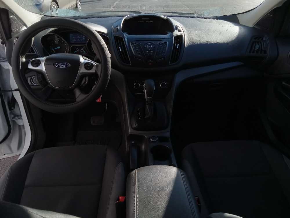 FORD ESCAPE S