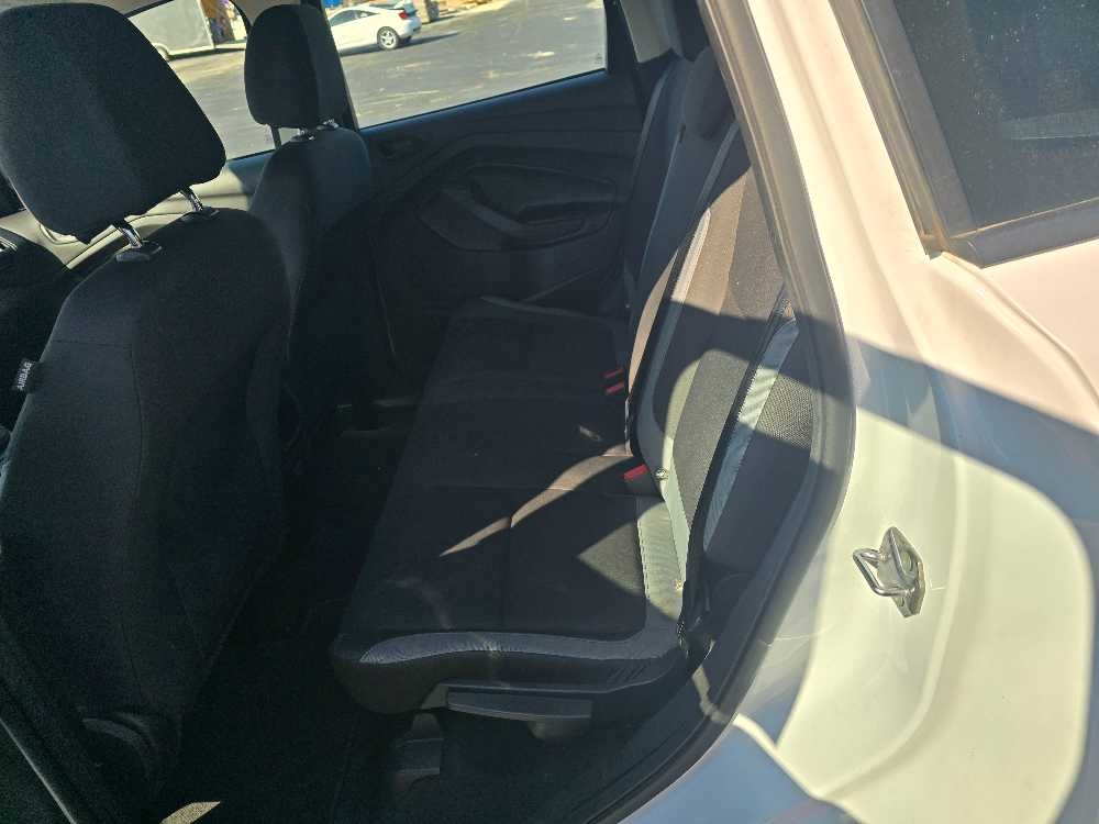 FORD ESCAPE S