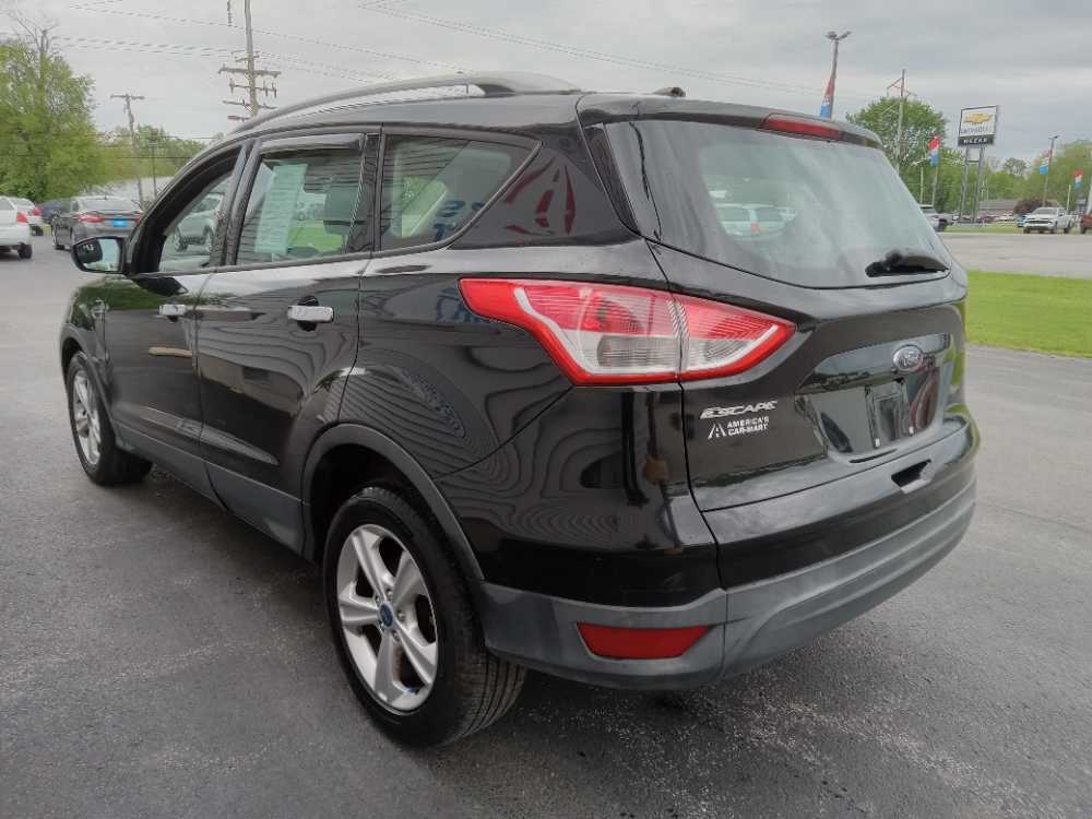 FORD ESCAPE S