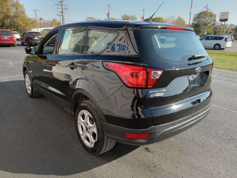 FORD ESCAPE S