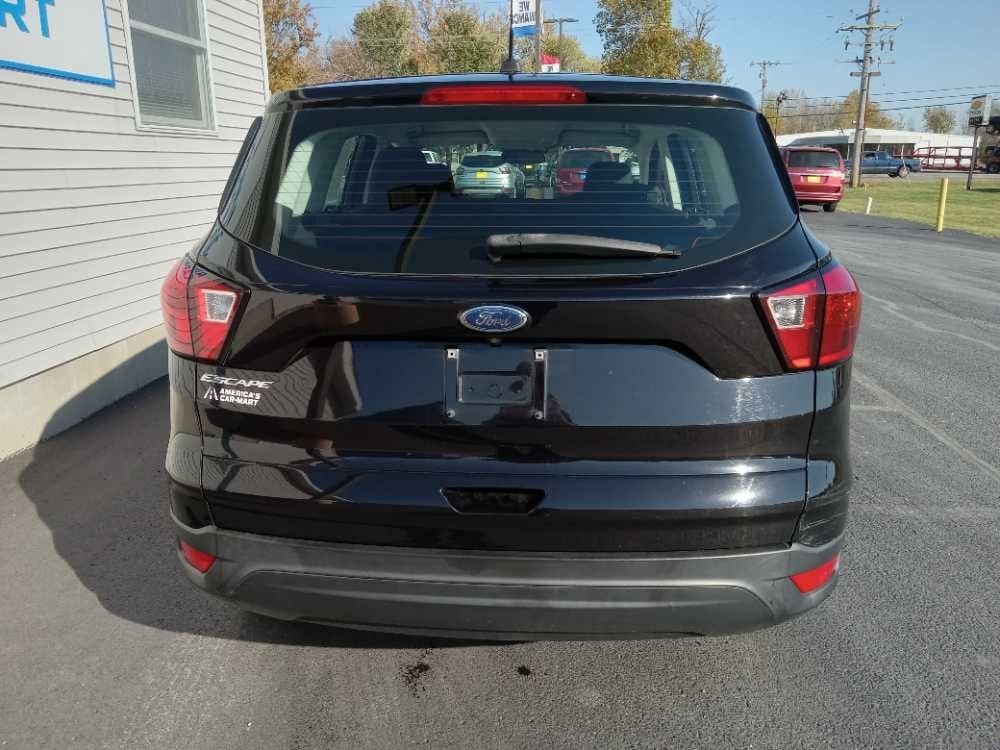 FORD ESCAPE S