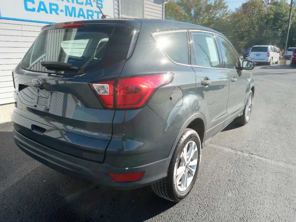 FORD ESCAPE S