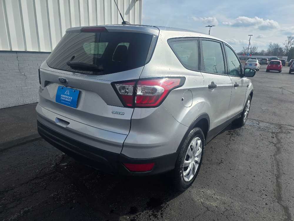 FORD ESCAPE S