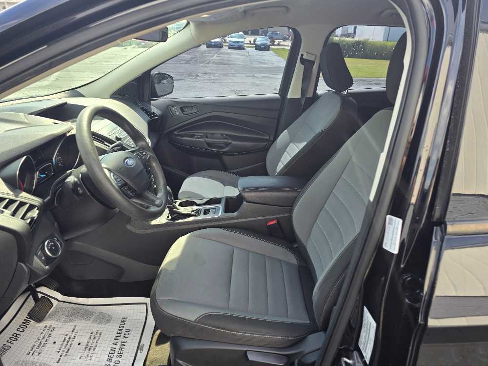 FORD ESCAPE S