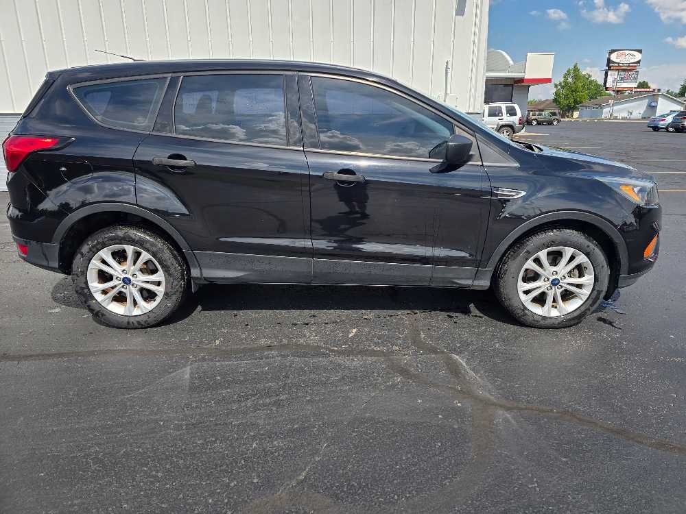 FORD ESCAPE S