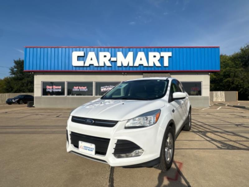 2015 Ford Escape SE's photo