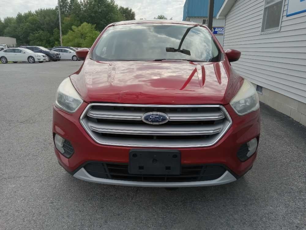 FORD ESCAPE SE