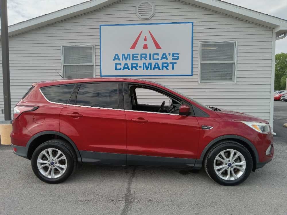 FORD ESCAPE SE