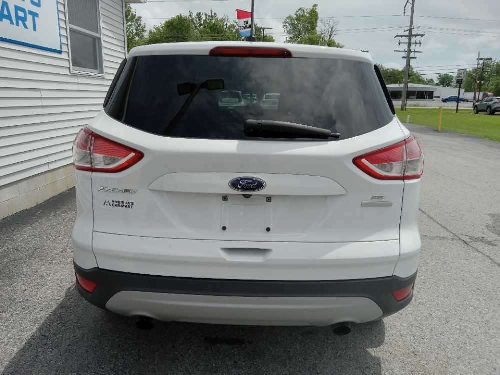 FORD ESCAPE SE