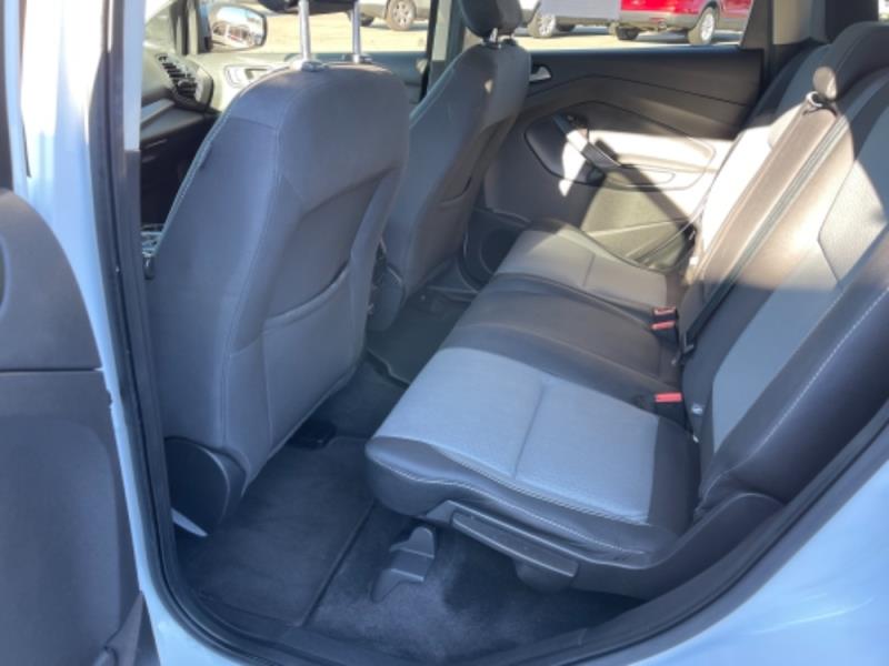 2019 Ford Escape SE's photo