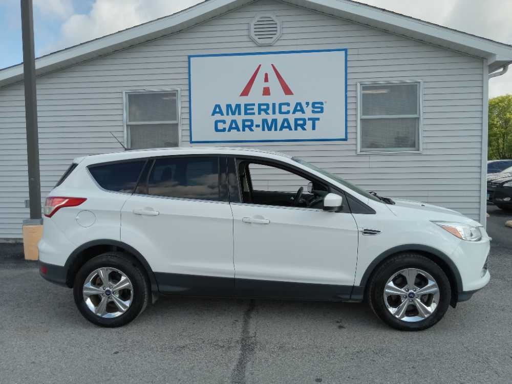 FORD ESCAPE SE