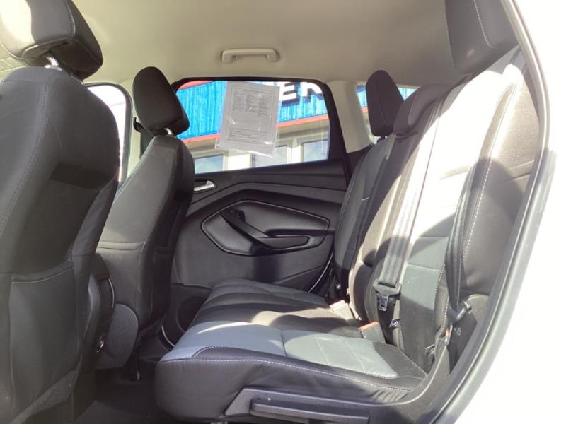 2015 Ford Escape SE's photo