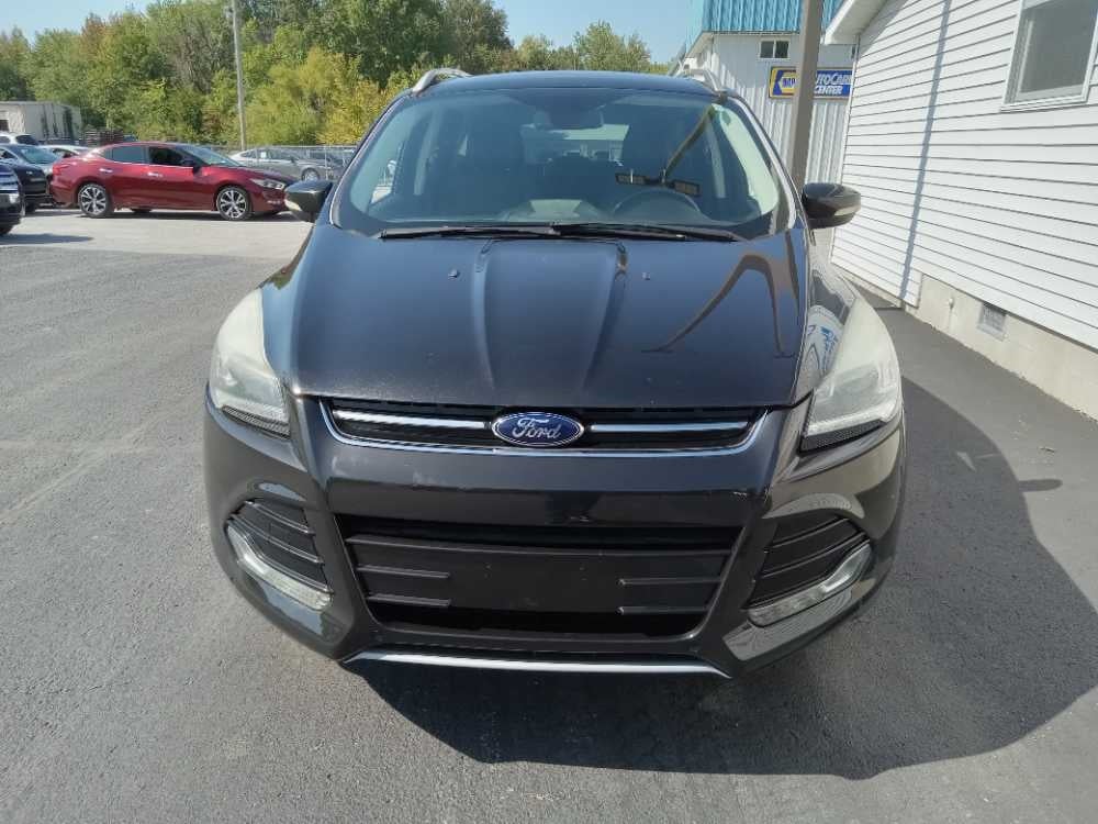 FORD ESCAPE TITANIUM