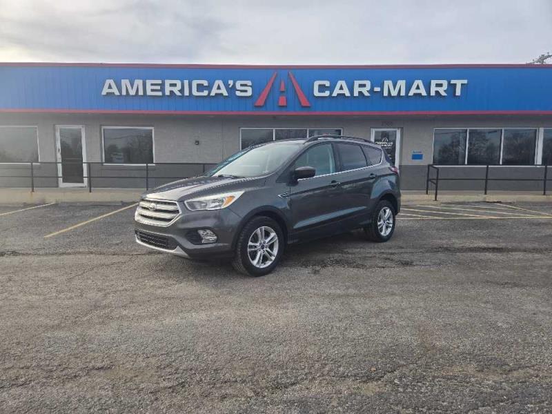 2018 Ford Escape SE's photo