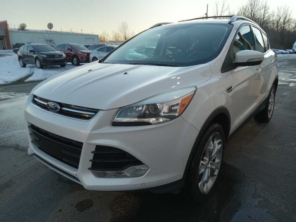 FORD ESCAPE TITANIUM