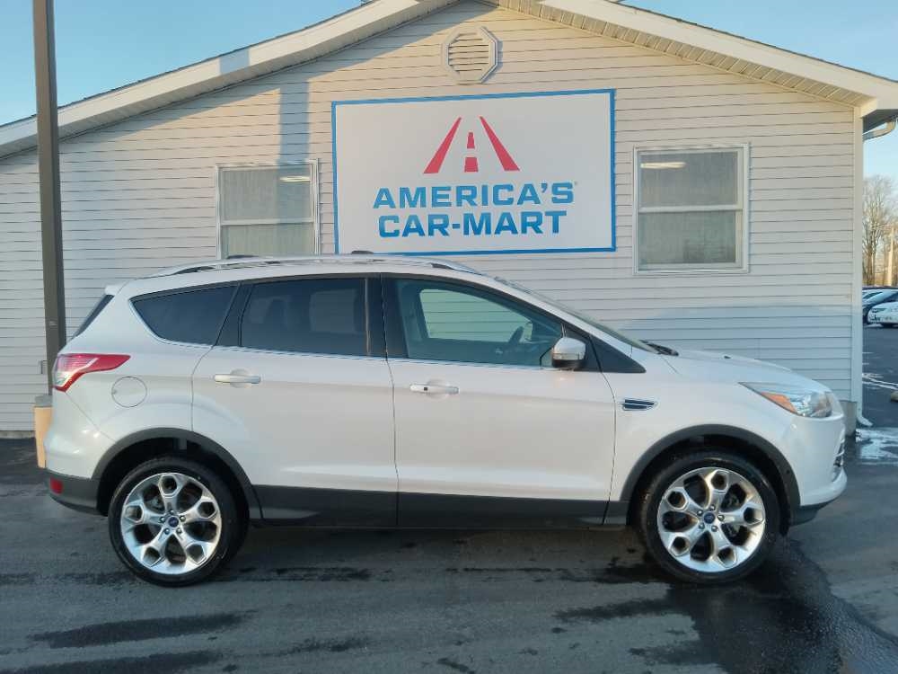 FORD ESCAPE TITANIUM