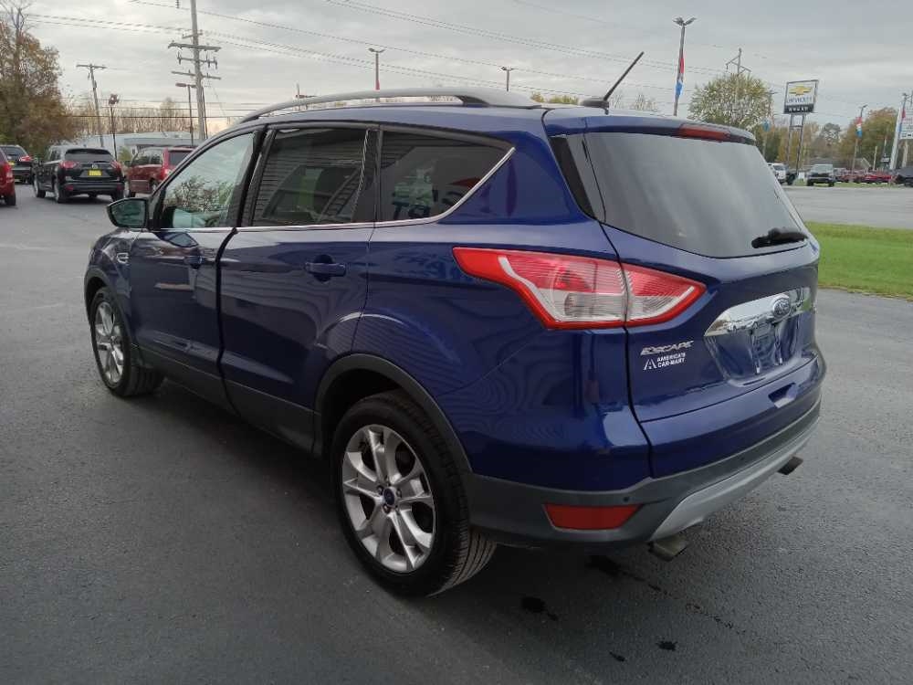 FORD ESCAPE TITANIUM