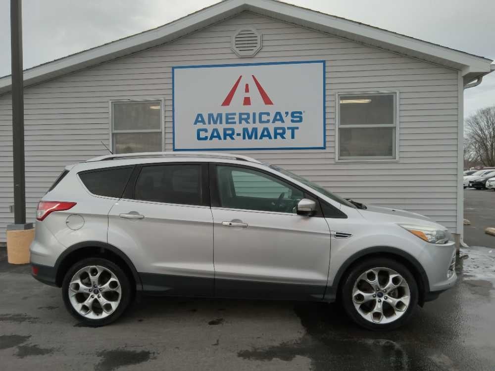 FORD ESCAPE TITANIUM