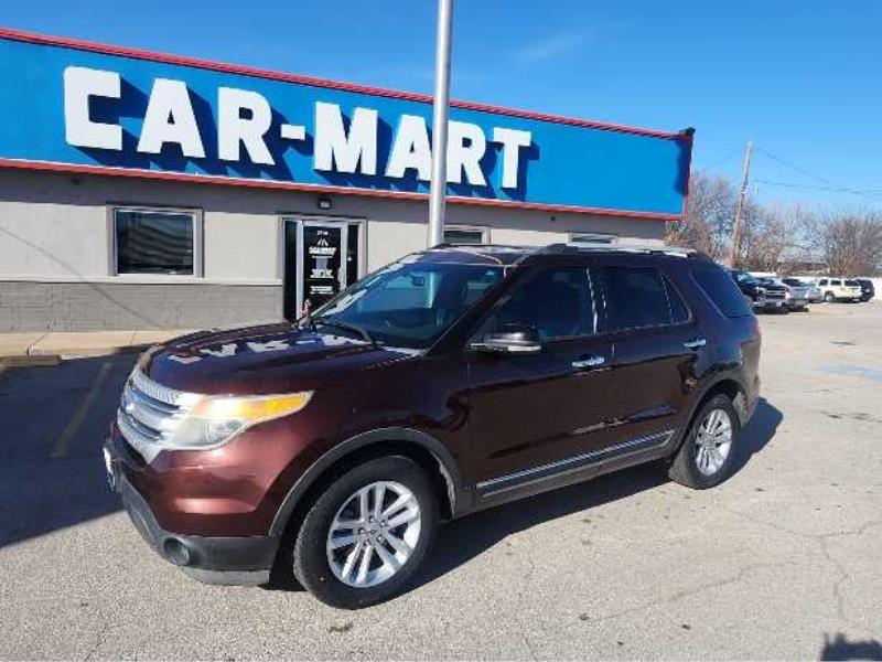 2012 Ford Explorer XLT's photo