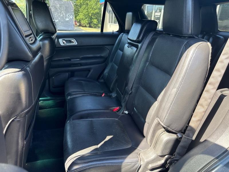 2012 Ford Explorer Limited's photo