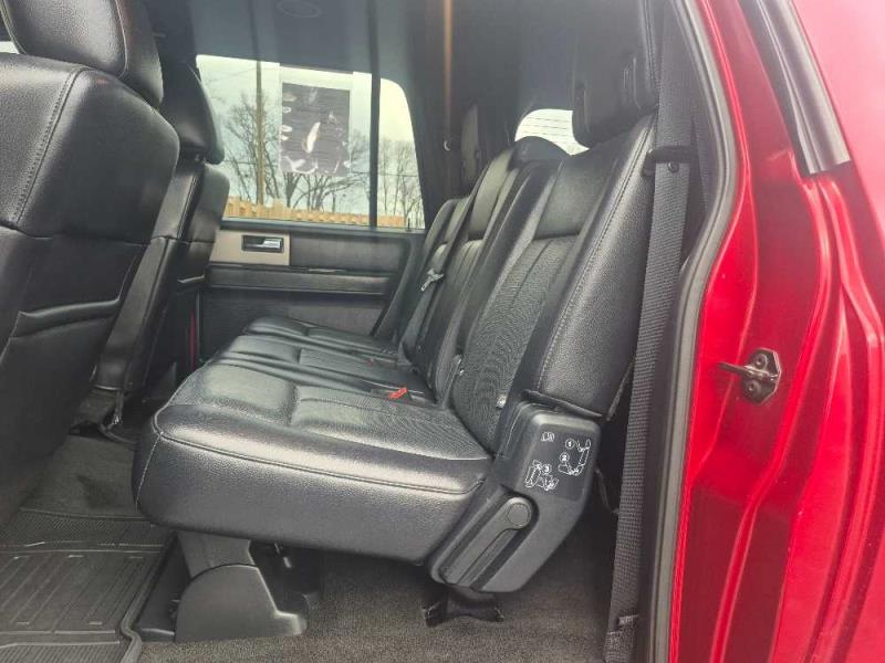 2017 Ford Expedition Limited's photo