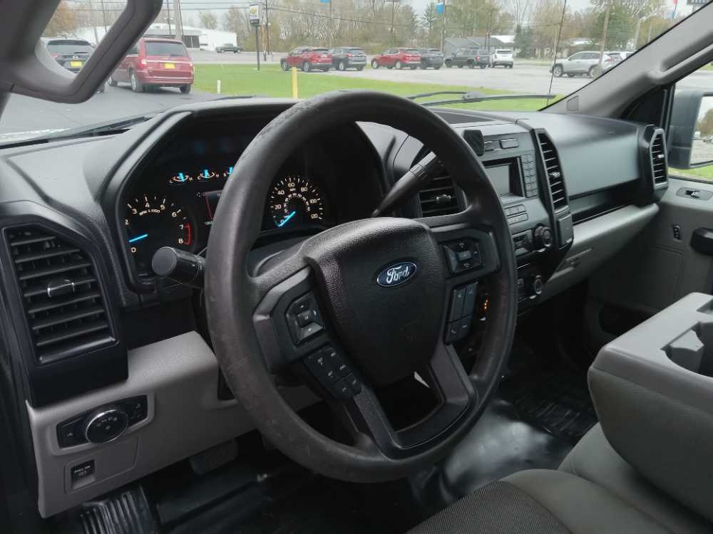 FORD F-150 STX; XL; XLT