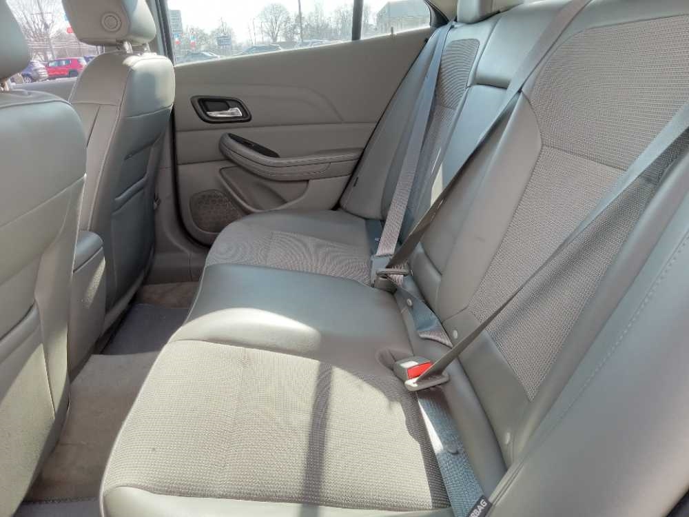 CHEVROLET MALIBU 1LT