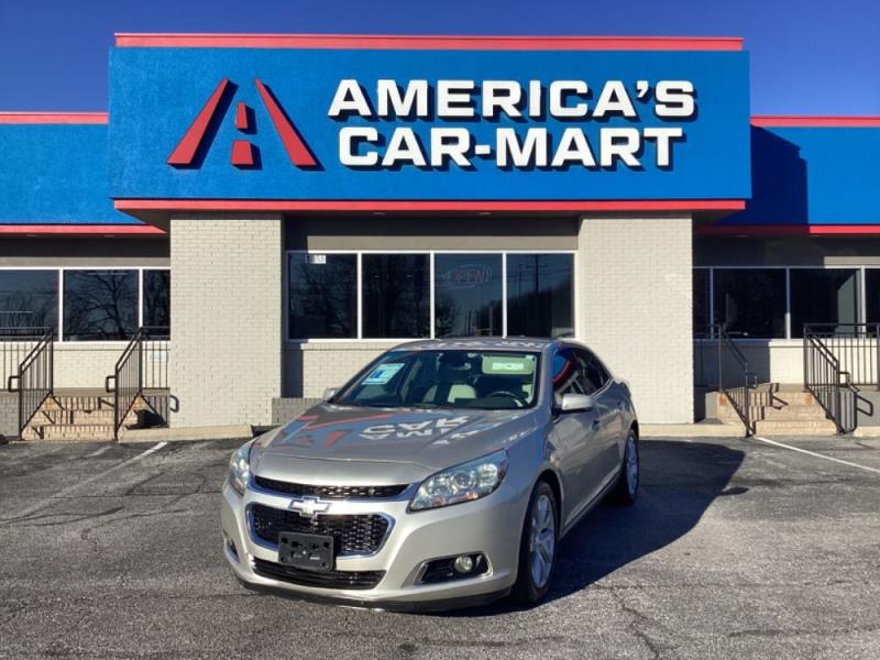 2015 Chevrolet Malibu 2LT's photo