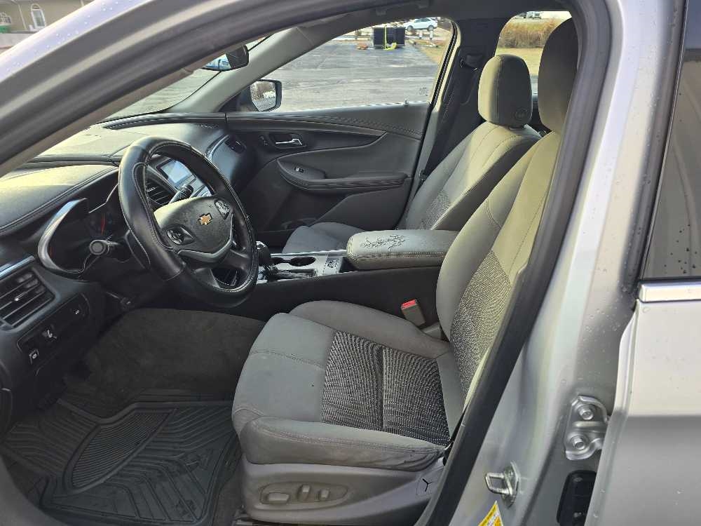 CHEVROLET IMPALA LS (1LS)