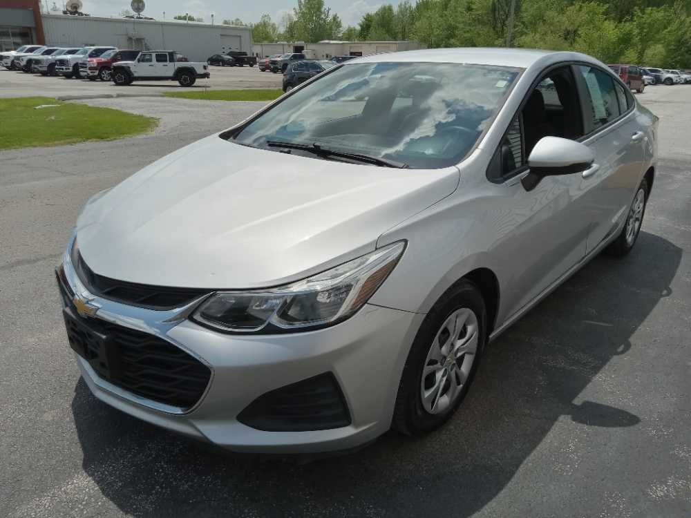 2019 CHEVROLET CRUZE LS