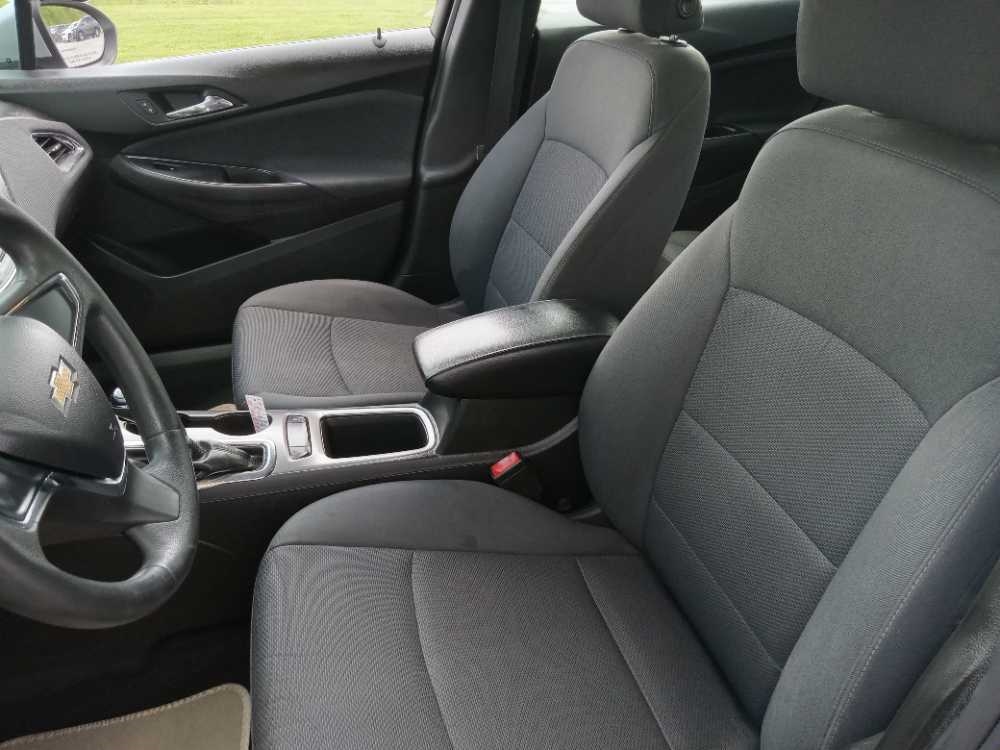 CHEVROLET CRUZE LS