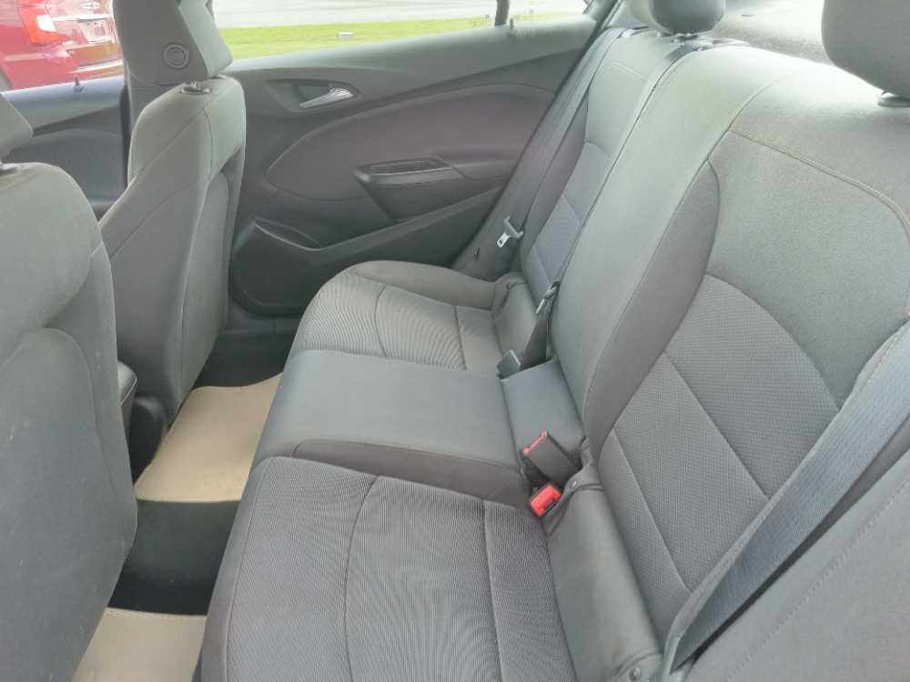 CHEVROLET CRUZE LS