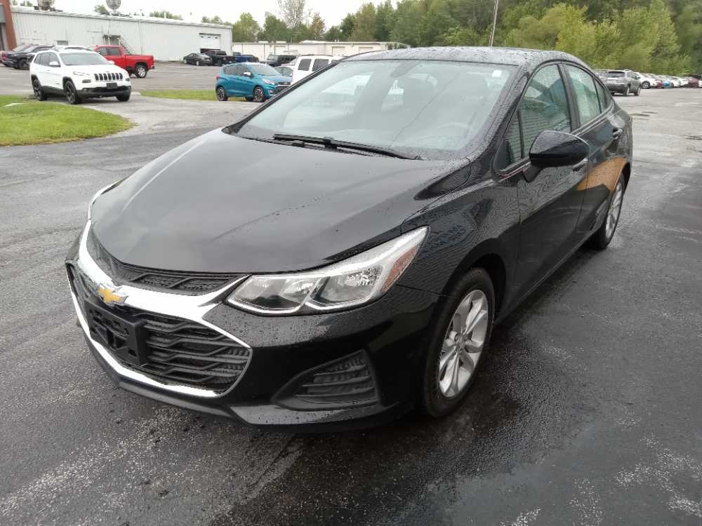 2019 CHEVROLET CRUZE LS