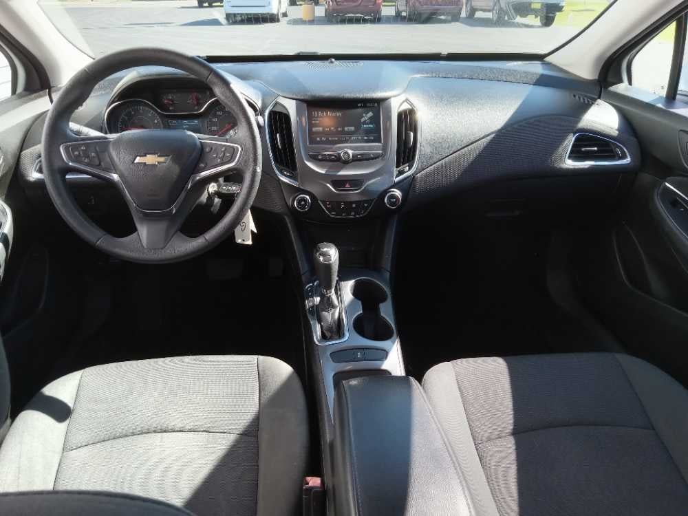 CHEVROLET CRUZE LT