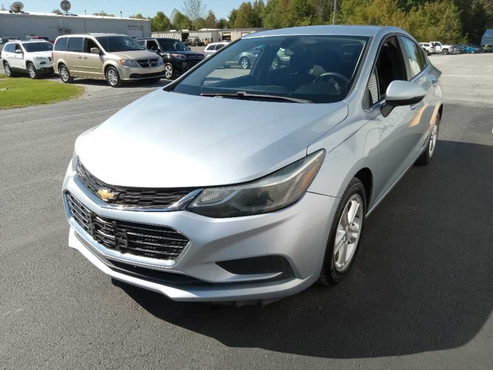 CHEVROLET CRUZE LT