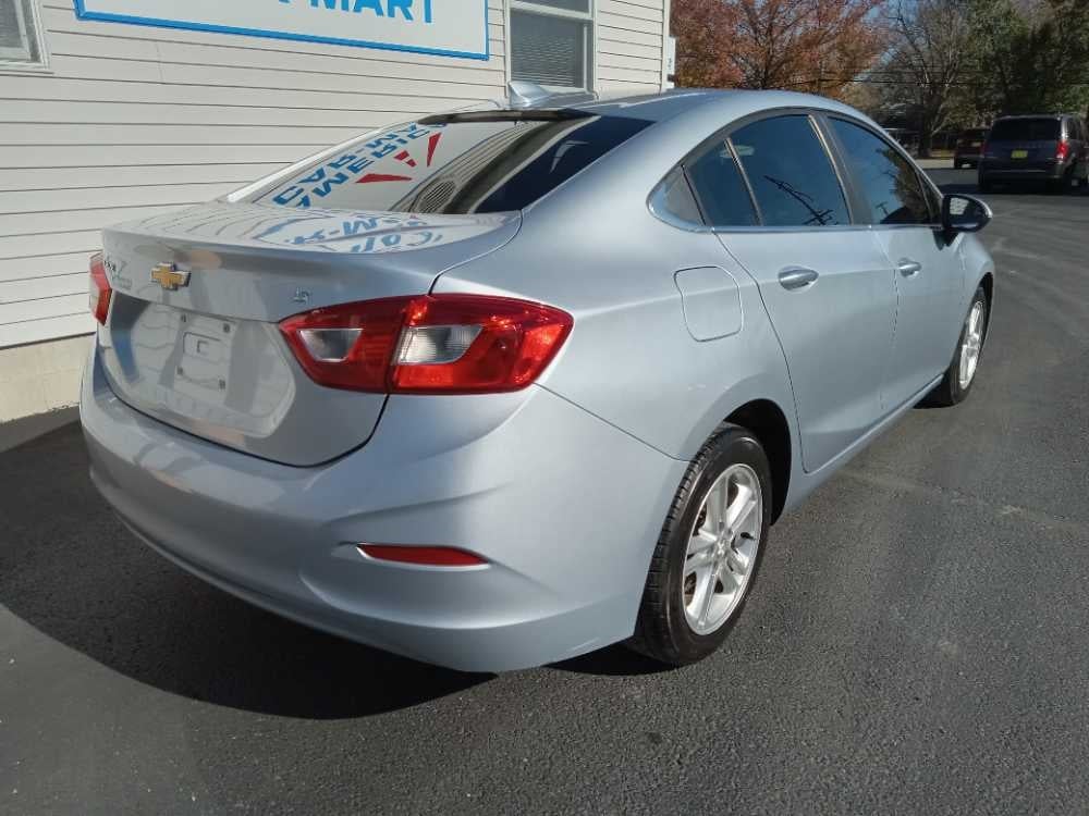 CHEVROLET CRUZE LT