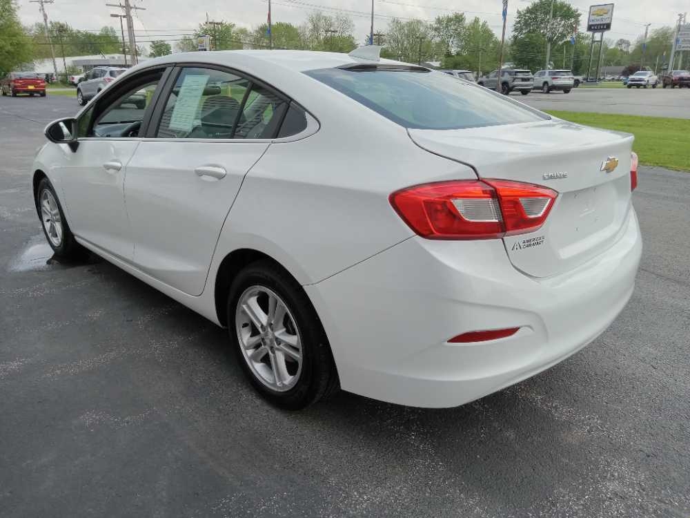 CHEVROLET CRUZE LT