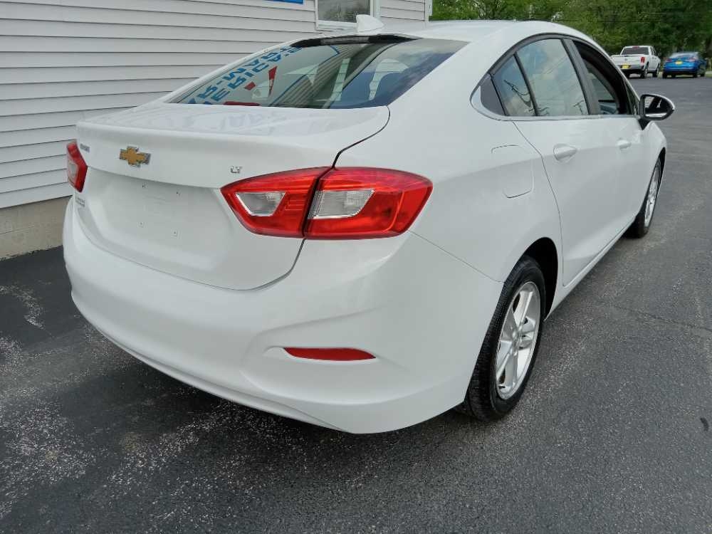 CHEVROLET CRUZE LT