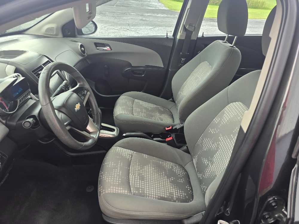 CHEVROLET SONIC LS