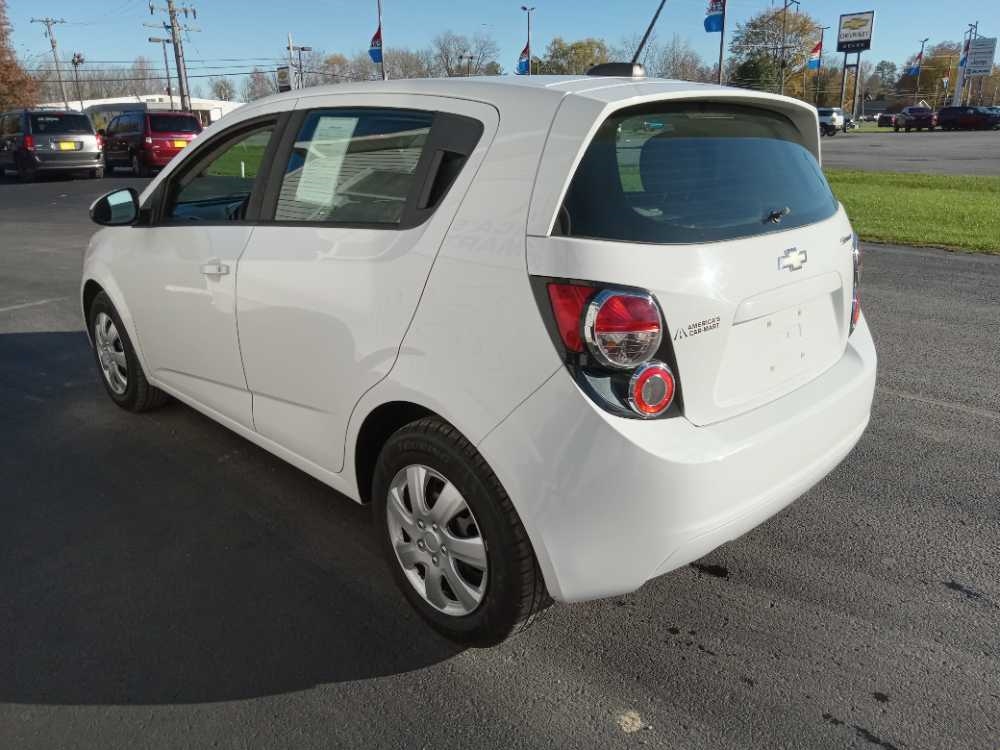 CHEVROLET SONIC LS